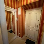 Poznanska Street Apartamento Varsovia