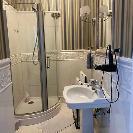 Poznanska Street Βαρσοβία